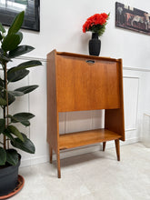Charger l&#39;image dans la galerie, Secrétaire scandinave pieds compas
