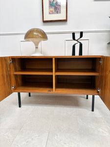 Enfilade moderniste en teck