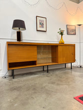 Charger l'image dans la galerie, Enfilade moderniste vintage