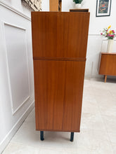 Charger l'image dans la galerie, Buffet moderniste années 60