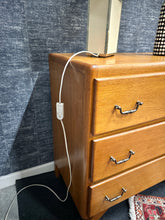 Charger l&#39;image dans la galerie, Commode pieds compas vintage