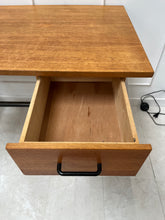 Charger l&#39;image dans la galerie, Bureau moderniste vintage