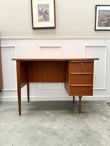 Bureau vintage scandinave mid century