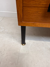 Charger l'image dans la galerie, Commode teck moderniste