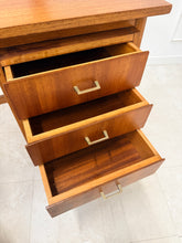 Charger l'image dans la galerie, Bureau scandinave vintage