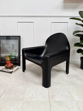 Charger l'image dans la galerie, Fauteuil 4794 Kartell par Gae Aulenti