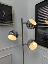 Charger l&#39;image dans la galerie, Lampadaire en chrome vintage