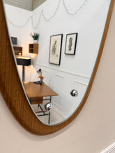Charger l'image dans la galerie, Miroir scandinave 1950