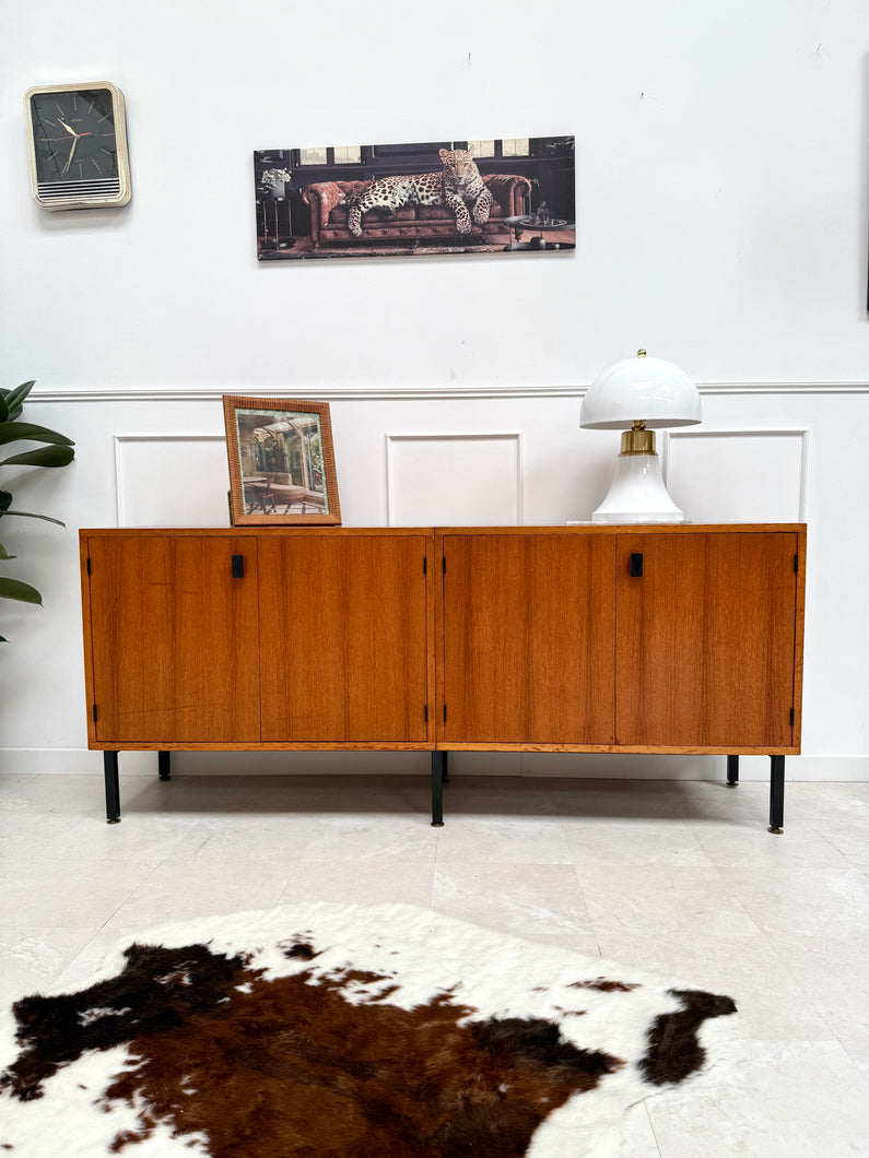 Enfilade moderniste vintage
