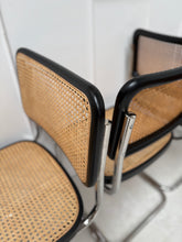 Charger l&#39;image dans la galerie, Lot de 4 chaises B32 noires