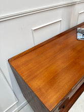 Charger l'image dans la galerie, Enfilade scandinave en teck