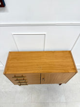 Charger l'image dans la galerie, Buffet vintage années 70
