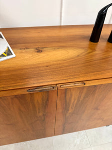 Enfilade moderniste en teck
