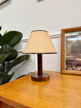 Charger l&#39;image dans la galerie, Lampe de chevet bois