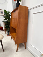 Charger l&#39;image dans la galerie, Secrétaire scandinave pieds compas