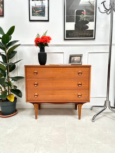 Commode en teck