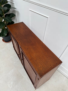 Buffet vintage