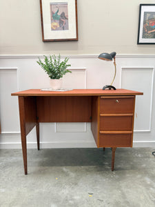 Bureau vintage scandinave mid century