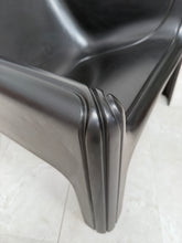 Charger l'image dans la galerie, Fauteuil 4794 Kartell par Gae Aulenti