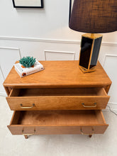 Charger l'image dans la galerie, Commode vintage pieds compas