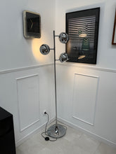 Charger l&#39;image dans la galerie, Lampadaire en chrome vintage