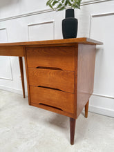 Charger l&#39;image dans la galerie, Bureau vintage