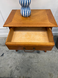 Table de chevet vintage