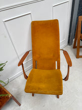 Charger l'image dans la galerie, Fauteuil vintage années 50