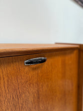 Charger l&#39;image dans la galerie, Secrétaire scandinave pieds compas