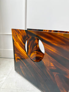 Porte revue en plexiglas
