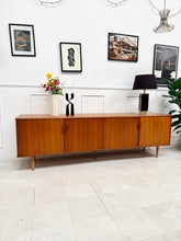 Charger l'image dans la galerie, Enfilade vintage scandinave
