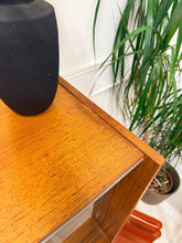Charger l'image dans la galerie, Buffet haut scandinave
