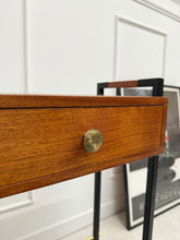 Charger l'image dans la galerie, Table de chevet Jacques Hitier