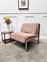 Charger l&#39;image dans la galerie, Fauteuil design vintage