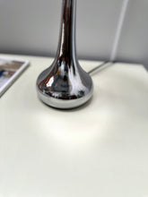 Charger l&#39;image dans la galerie, Lampe à poser chromée tactile