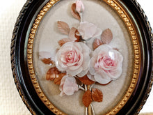 Charger l&#39;image dans la galerie, Cadre vintage fausses fleurs