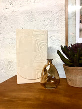 Charger l&#39;image dans la galerie, Vase rectangulaire beige