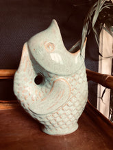 Charger l&#39;image dans la galerie, Pichet / vase céramique verte poisson