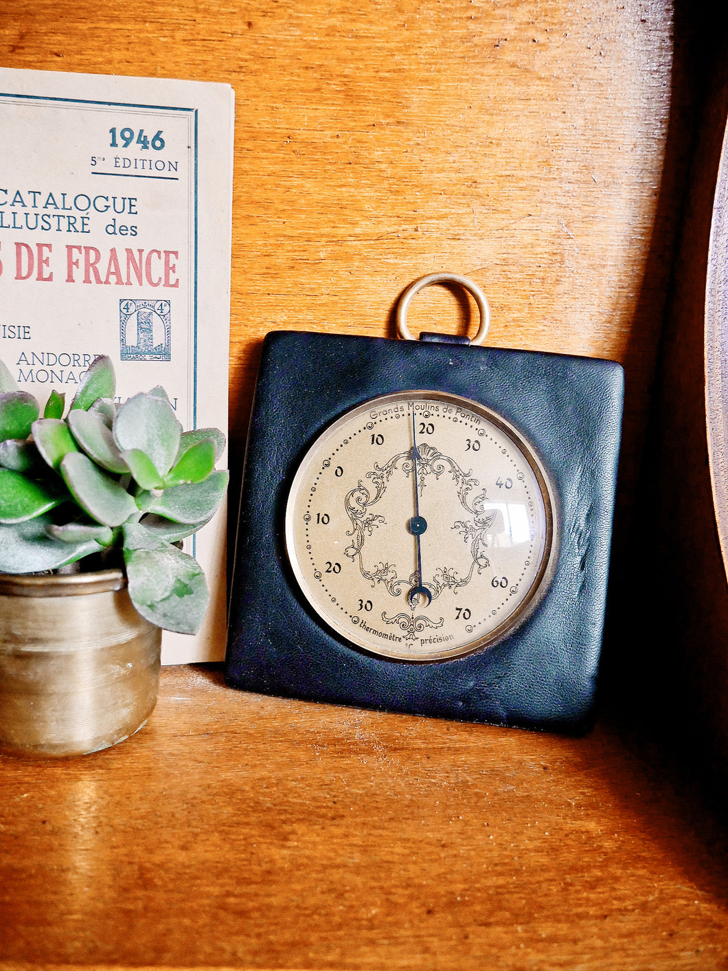 Thermomètre vintage cuir noir